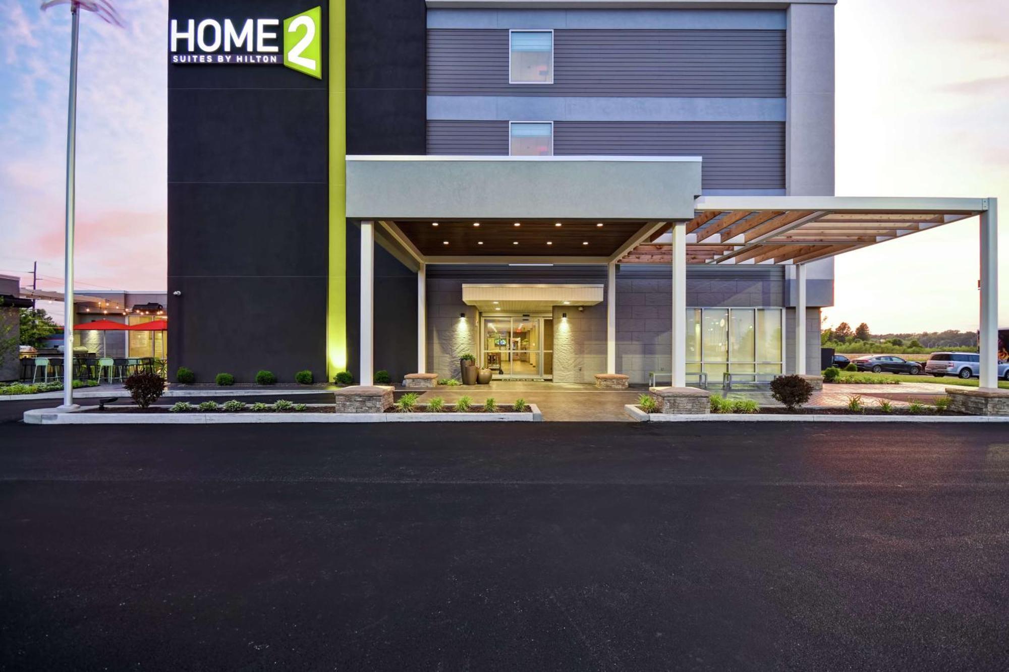 Home2 Suites By Hilton Terre Haute Exterior photo