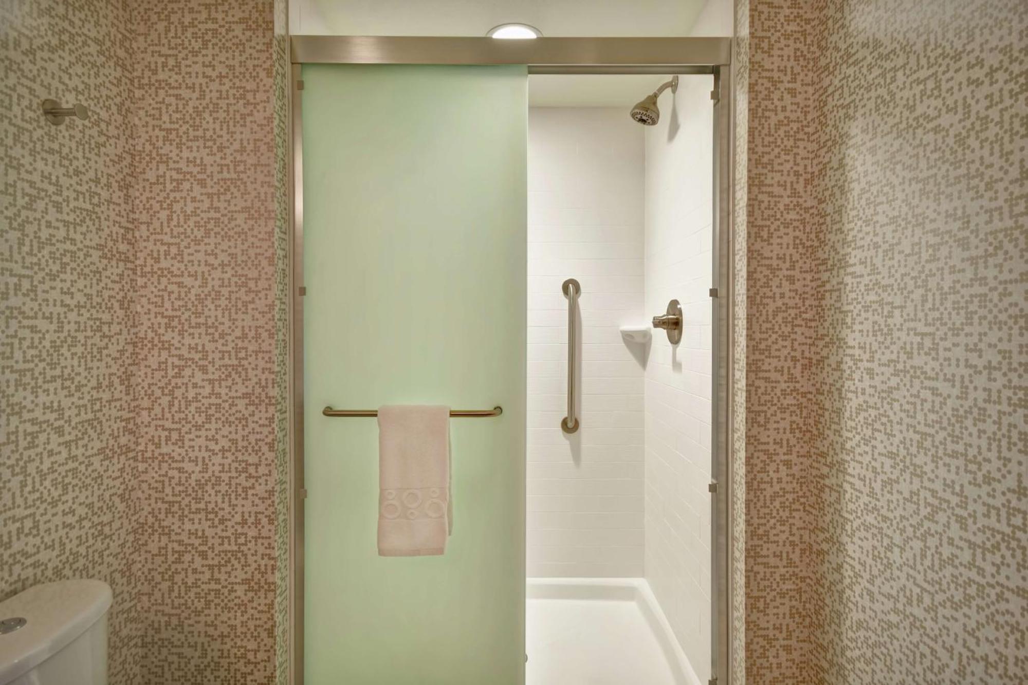 Home2 Suites By Hilton Terre Haute Exterior photo