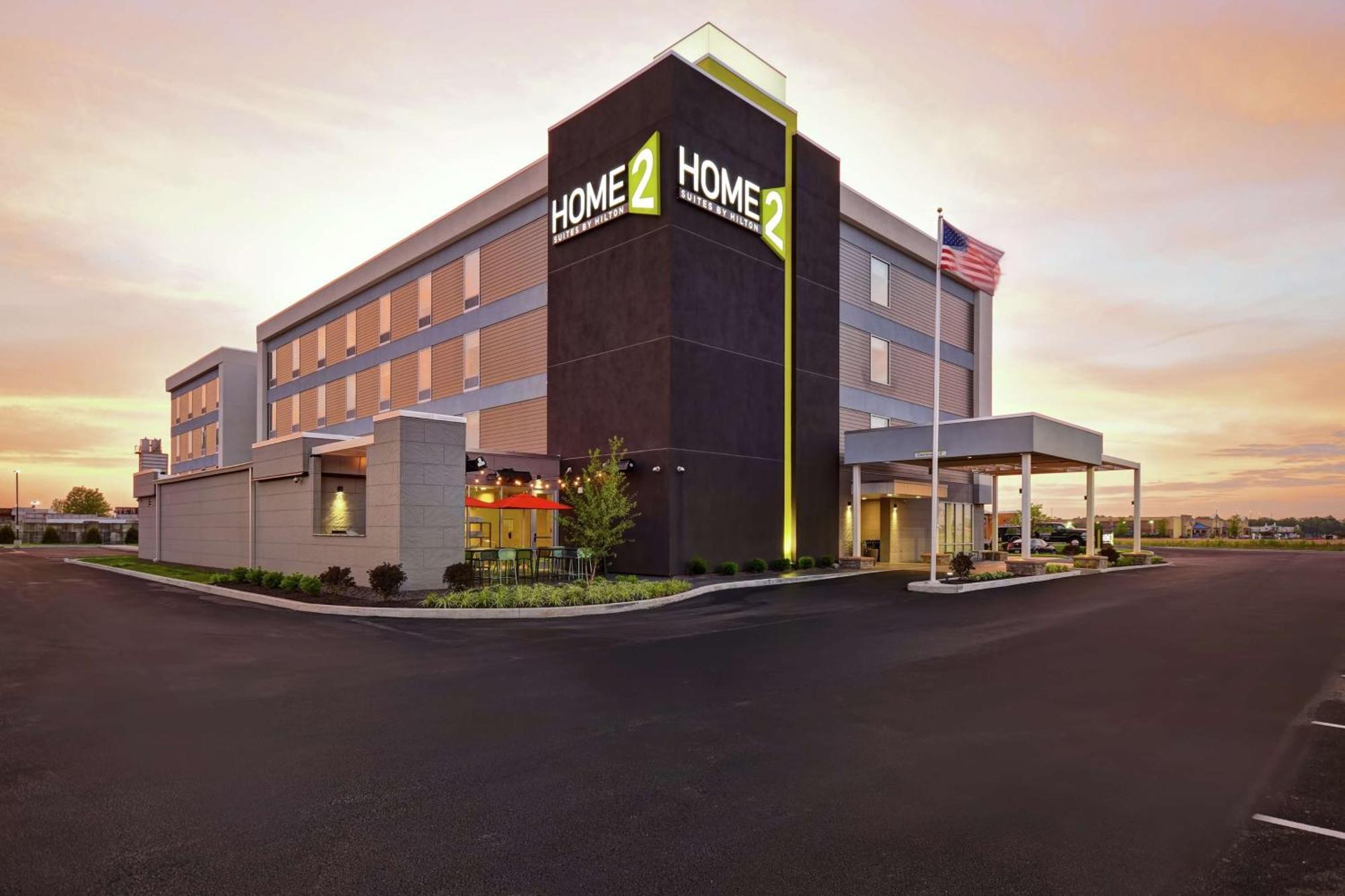 Home2 Suites By Hilton Terre Haute Exterior photo